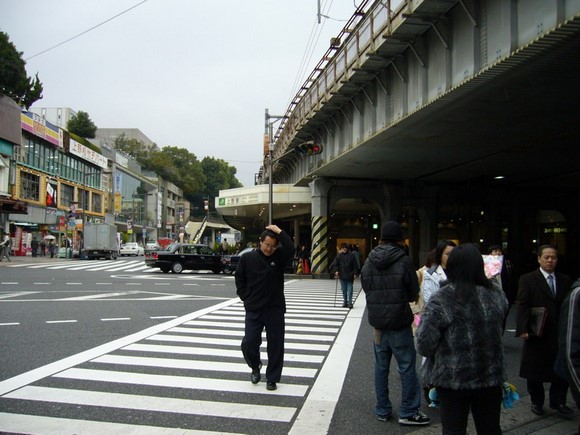 JR上野站出口前馬路